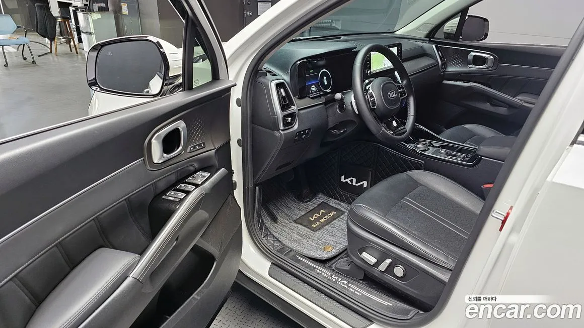 Kia Sorento — фото 4