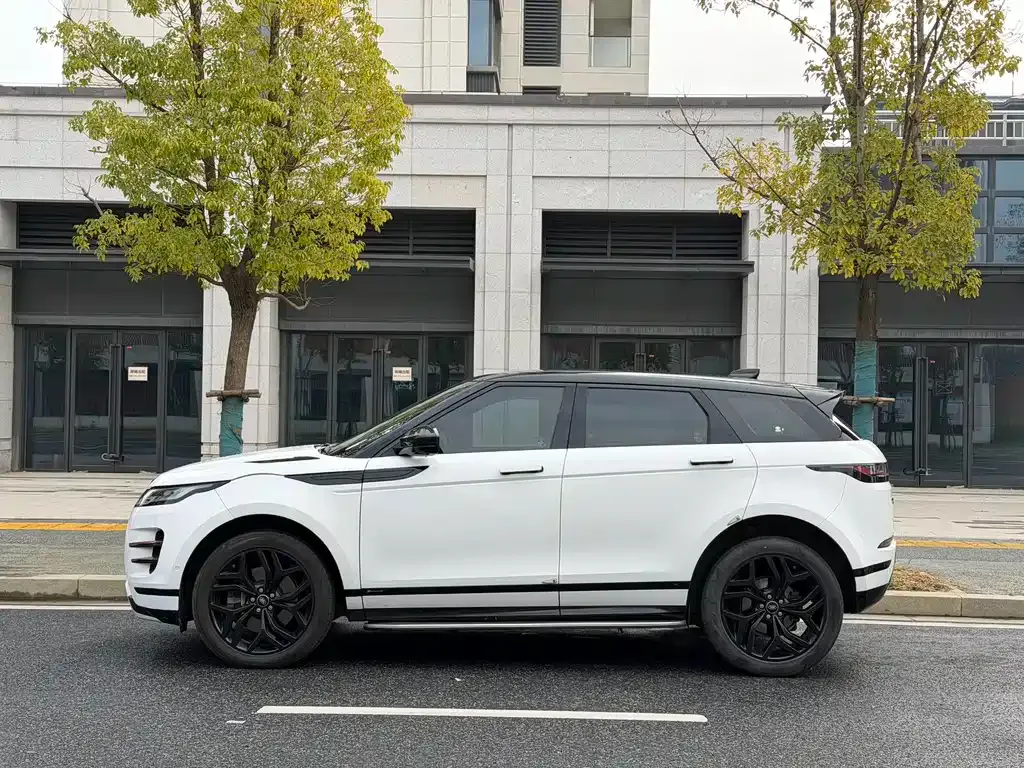 Land Rover Evoque — фото 6