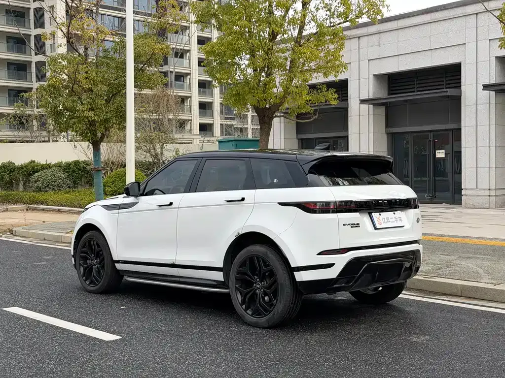 Land Rover Evoque — фото 8