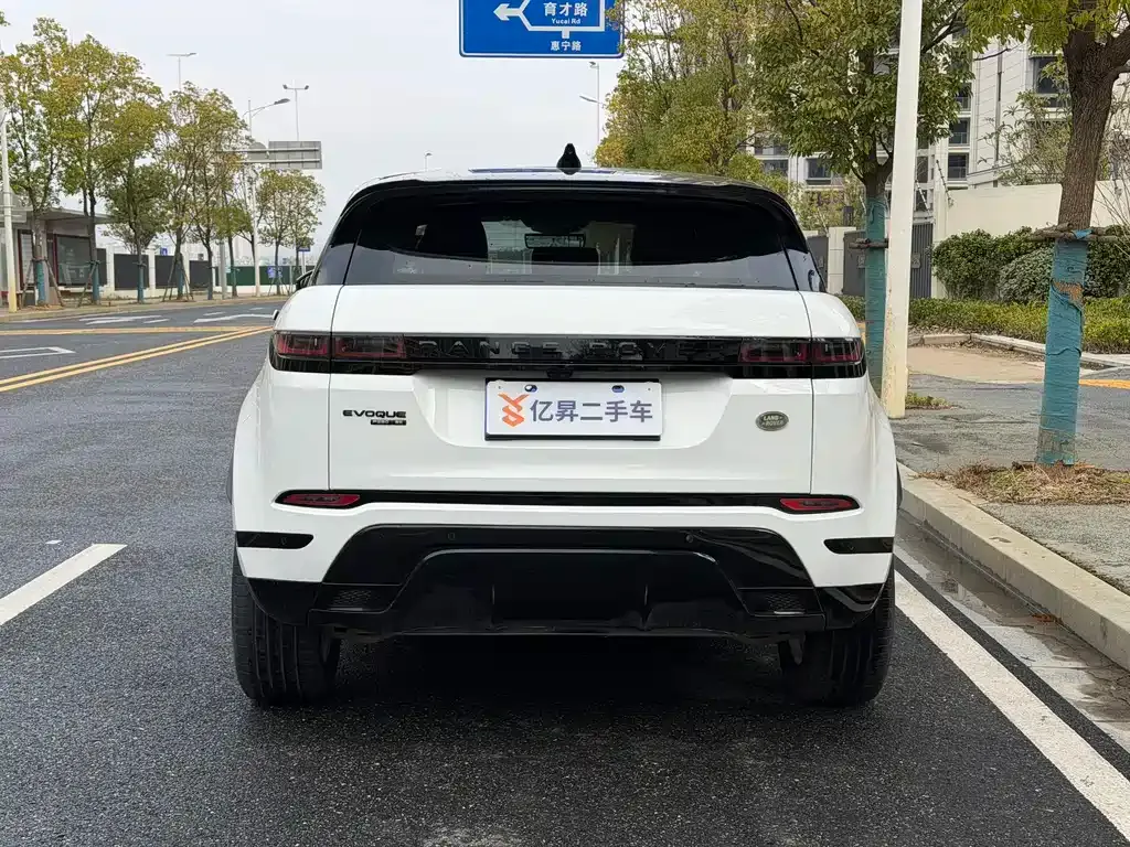 Land Rover Evoque — фото 9