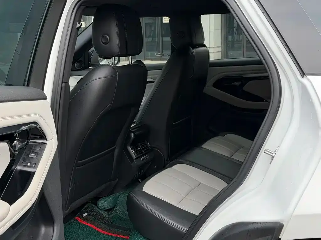 Land Rover Evoque — фото 3