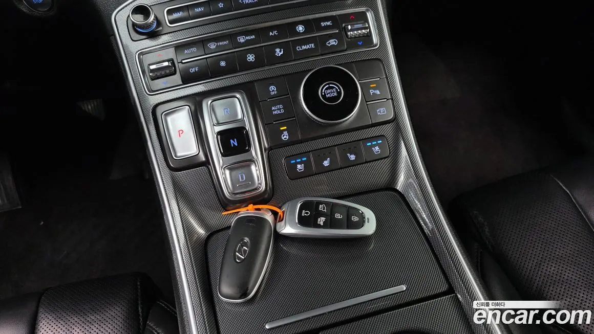 Hyundai Santafe — фото 8