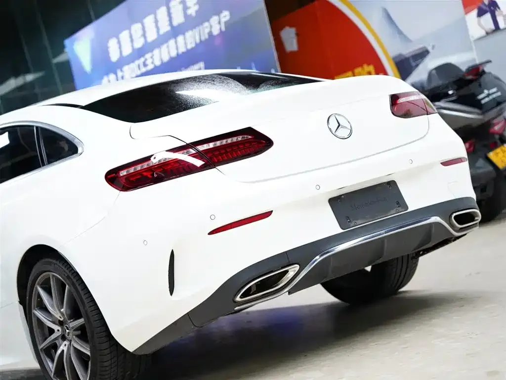 Mercedes-Benz E-Class (Import) — фото 10