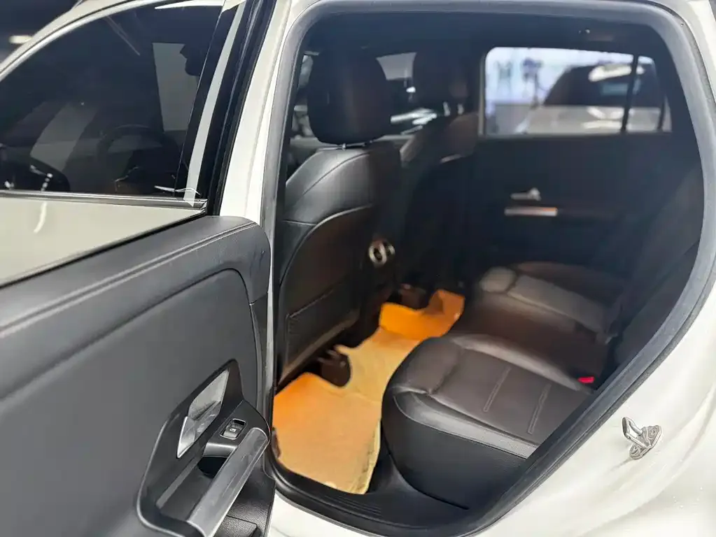 Mercedes-Benz GLA — фото 2