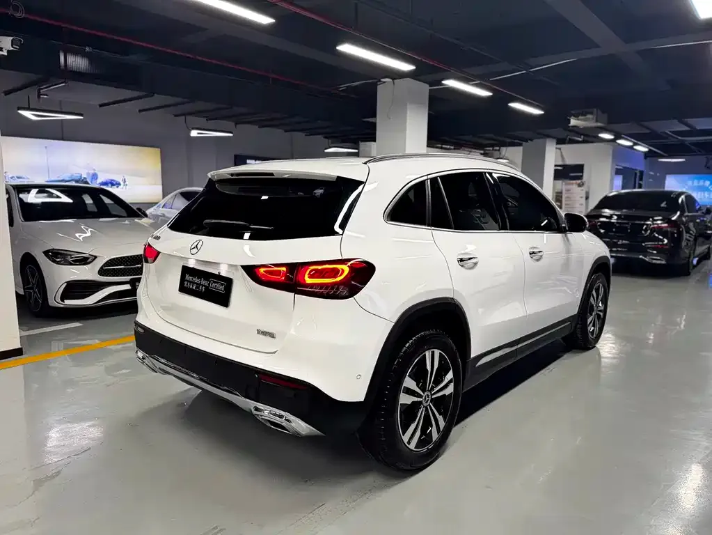 Mercedes-Benz GLA — фото 7