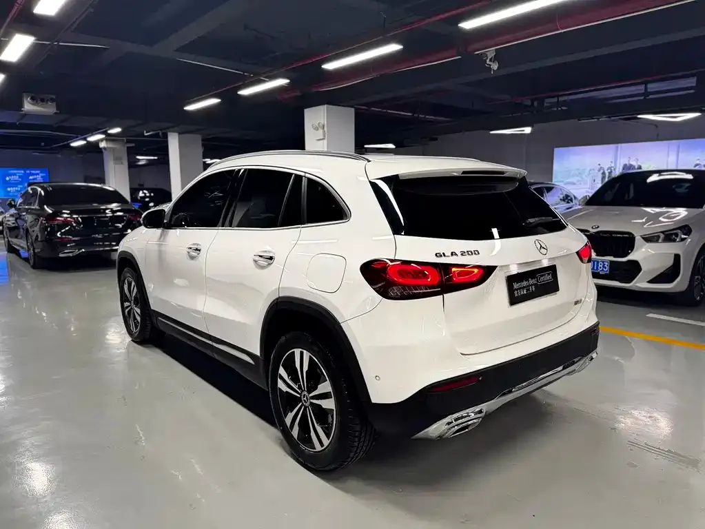 Mercedes-Benz GLA — фото 10