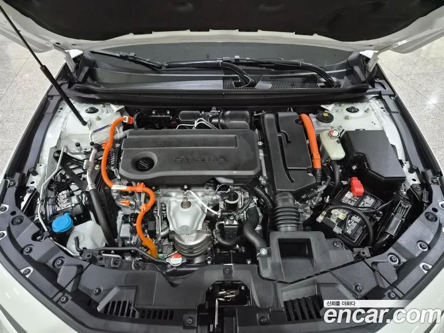 Honda Accord — фото 10