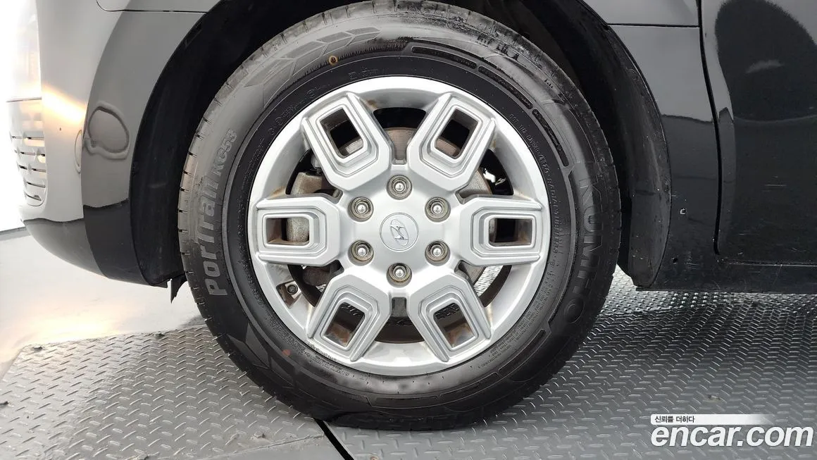 Hyundai Staria — фото 9