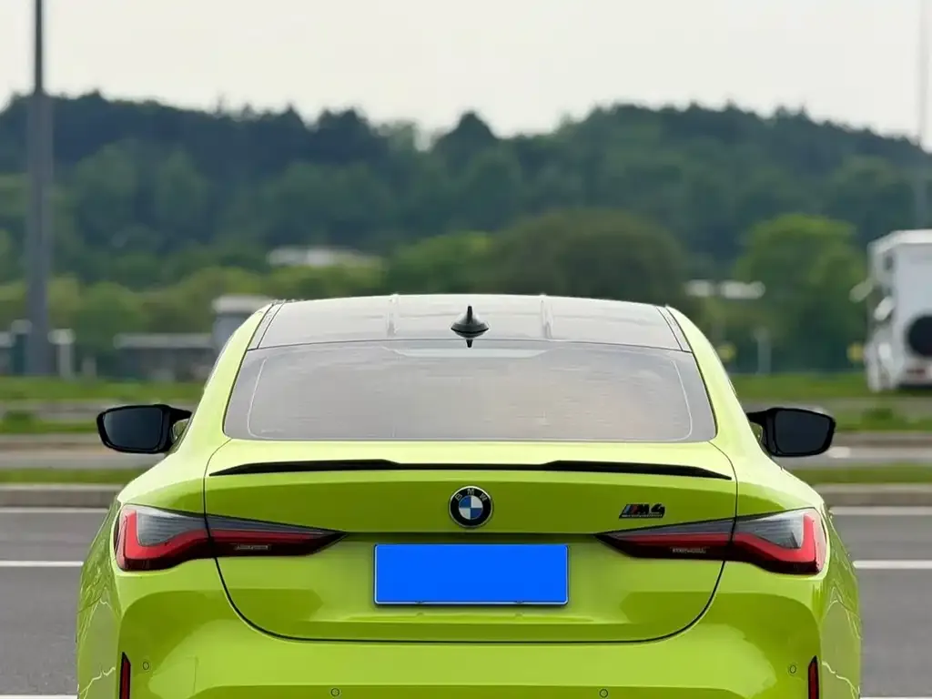 BMW M4 — фото 2