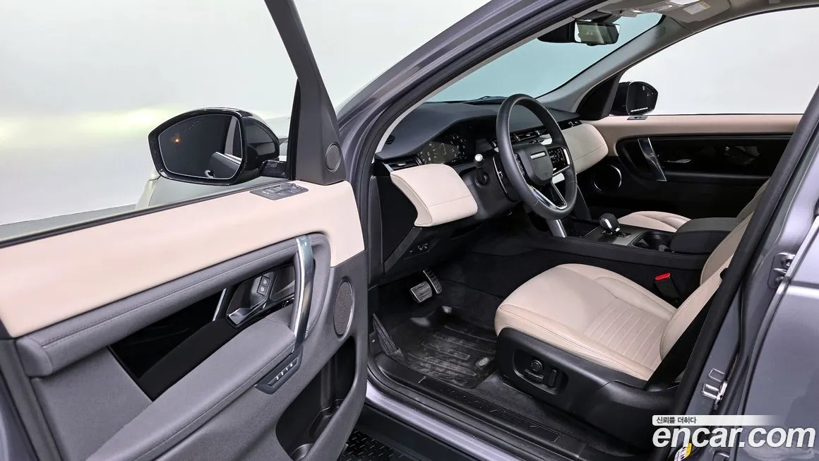 Land Rover Discovery Sport — фото 10