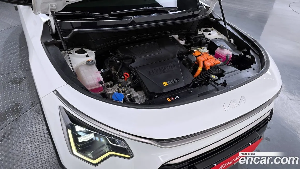 Kia Niro — фото 10