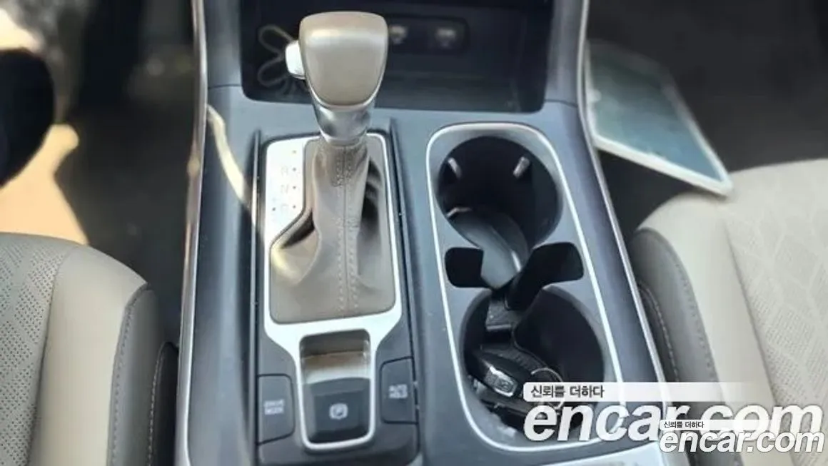 Kia Carnival — фото 10