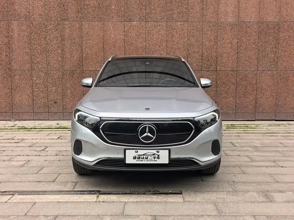 Mercedes-Benz EQA — фото 10