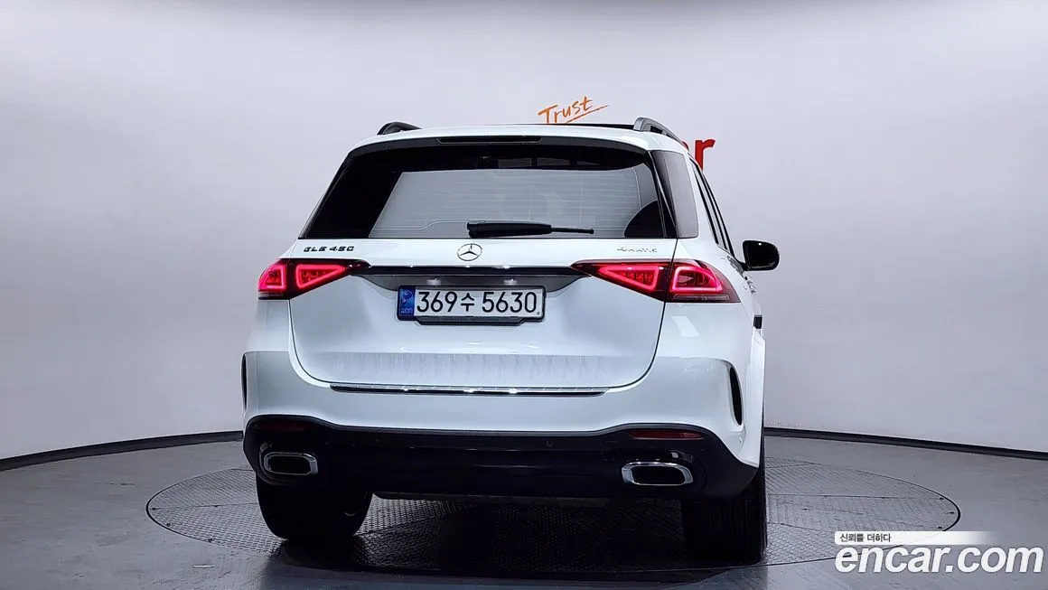 Mercedes-Benz GLE-Class — фото 7