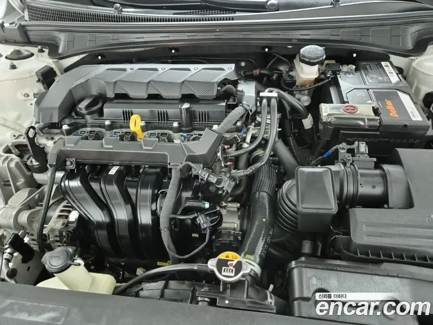 Hyundai AVANTE — фото 10