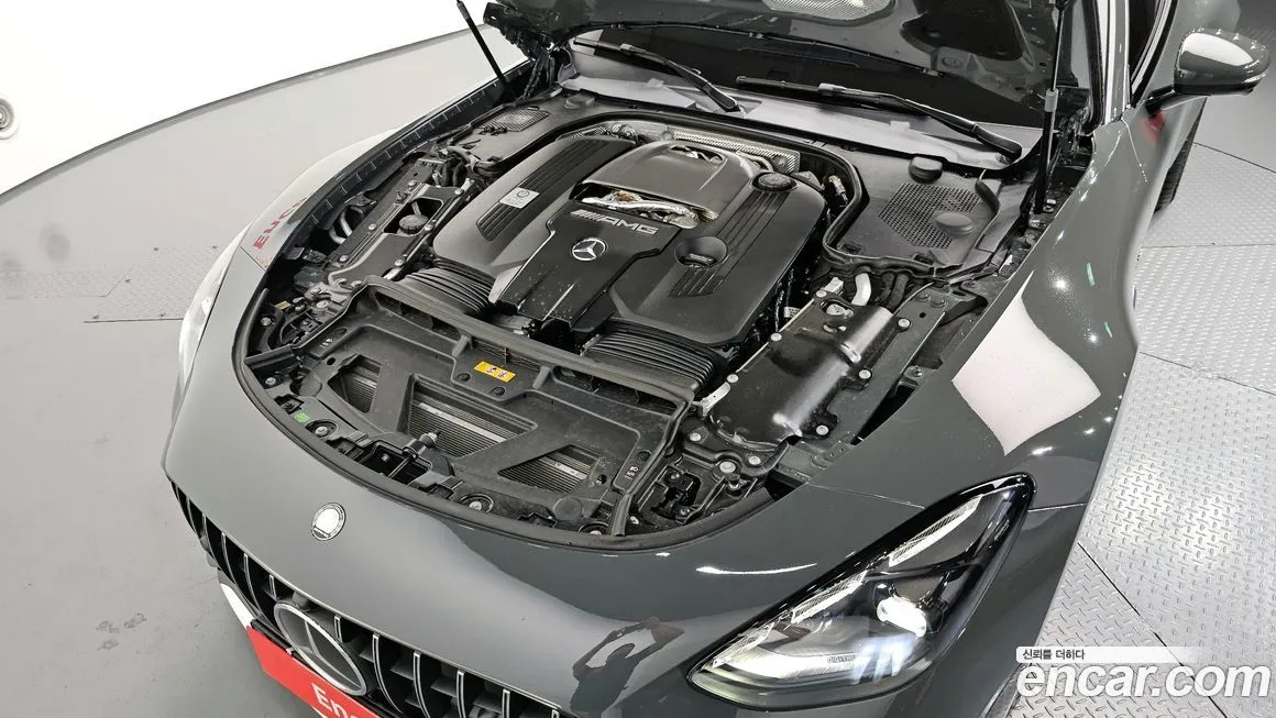 Mercedes-Benz AMG GT — фото 8