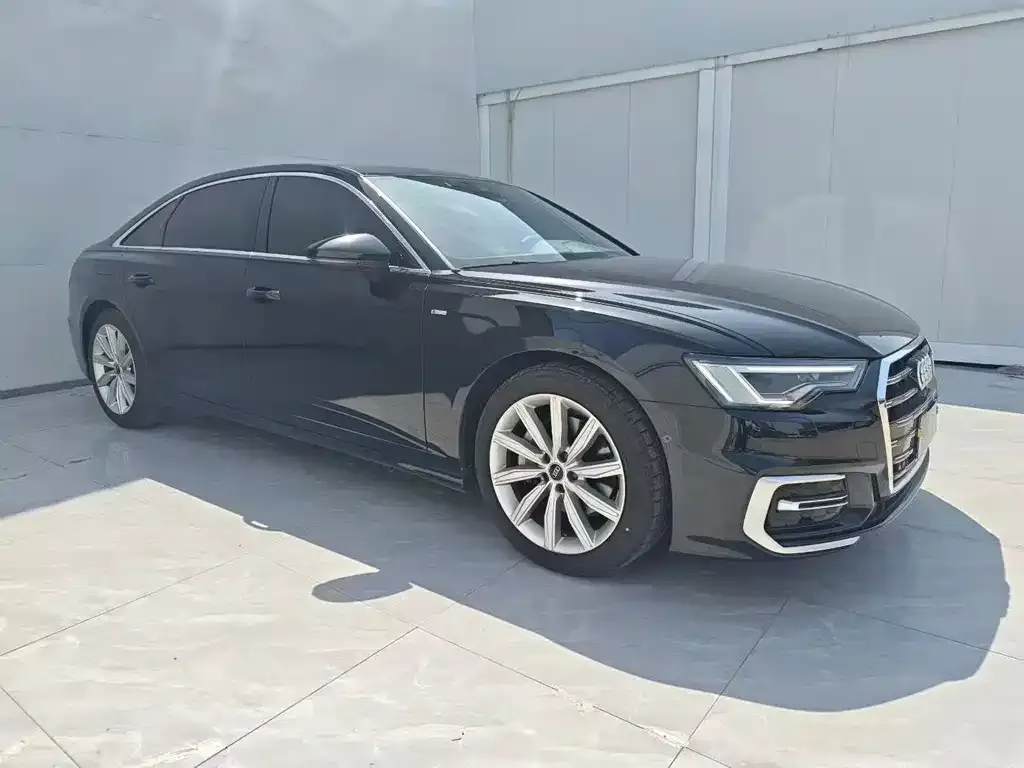Audi A6L — фото 2