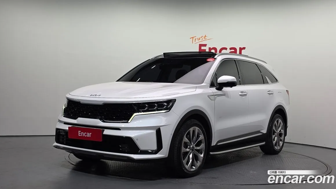 Kia Sorento — фото 1