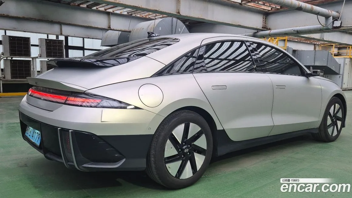 Hyundai Ioniq6 — фото 8