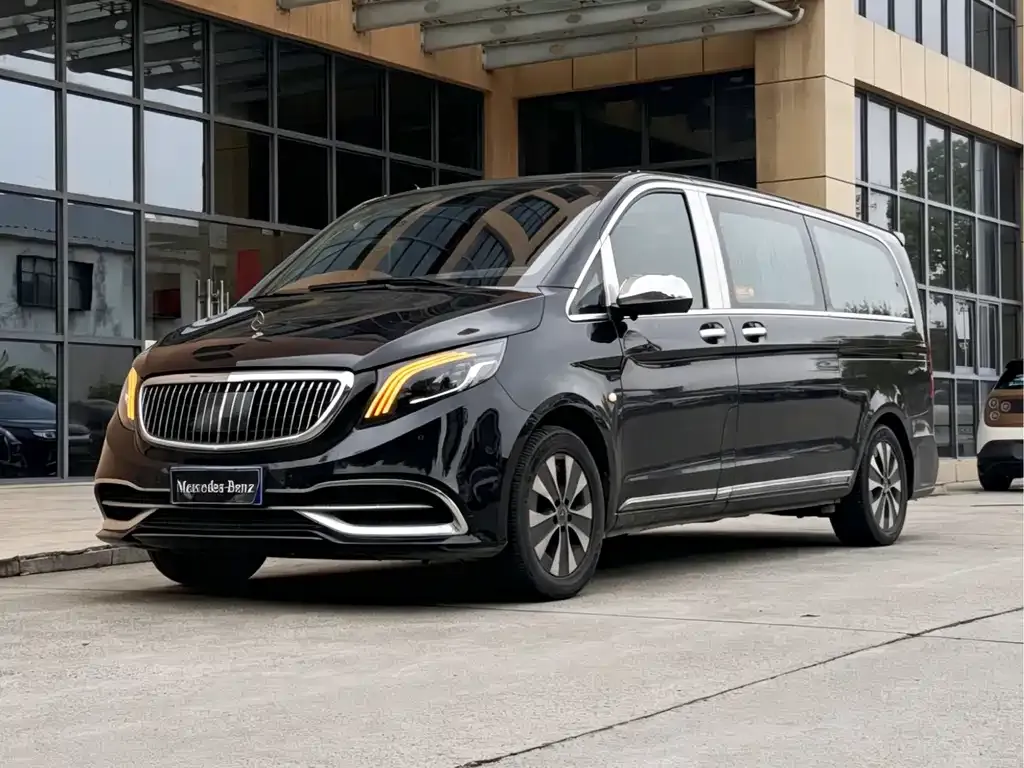 Mercedes-Benz Vito — фото 1