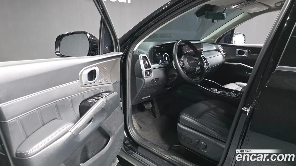 Kia Sorento — фото 4