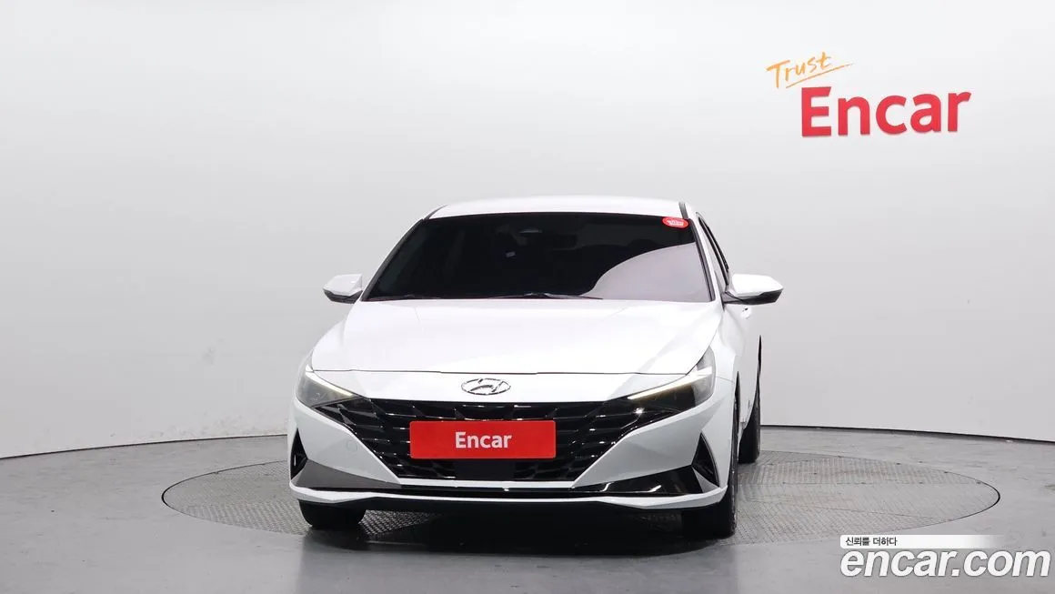 Hyundai AVANTE — фото 2