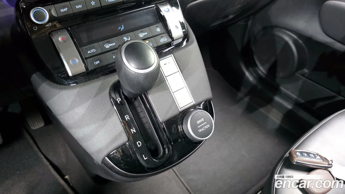 Hyundai Casper — фото 9