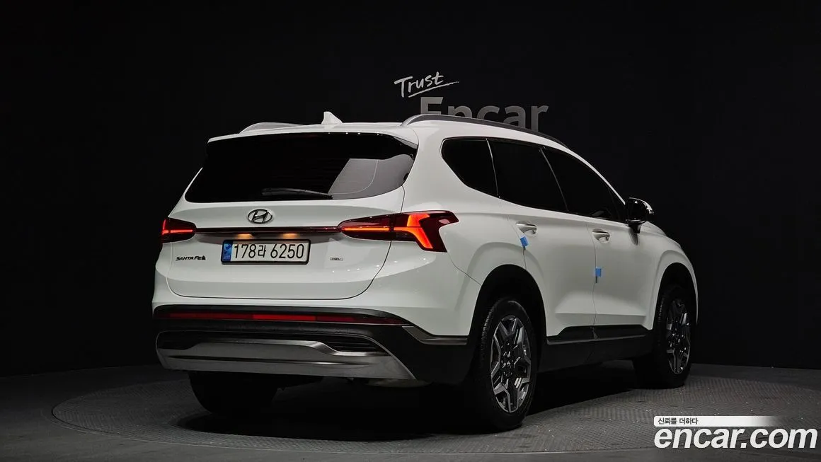 Hyundai Santafe — фото 5