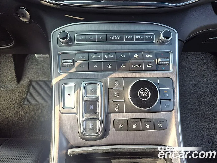 Hyundai Santafe — фото 4