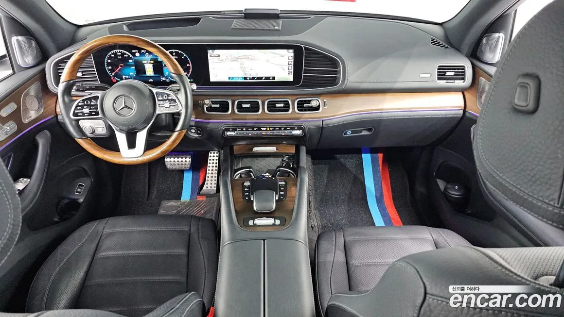Mercedes-Benz GLS-Class — фото 6