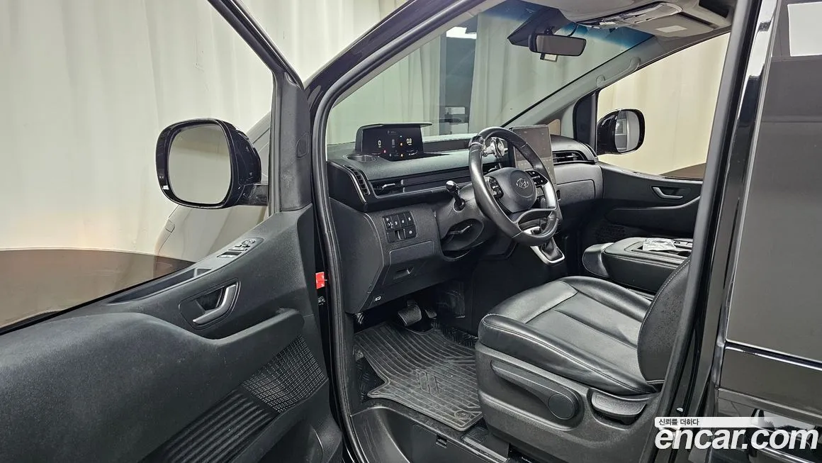 Hyundai Staria — фото 7