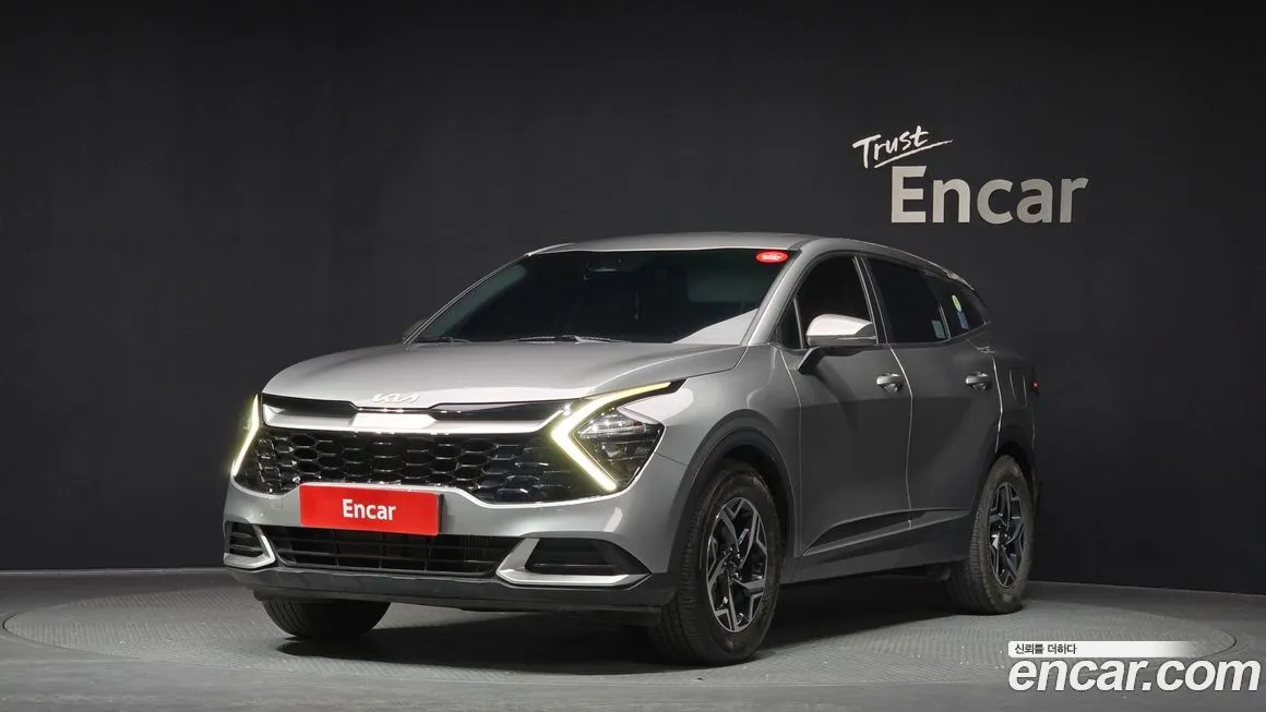 Kia Sportage — фото 1