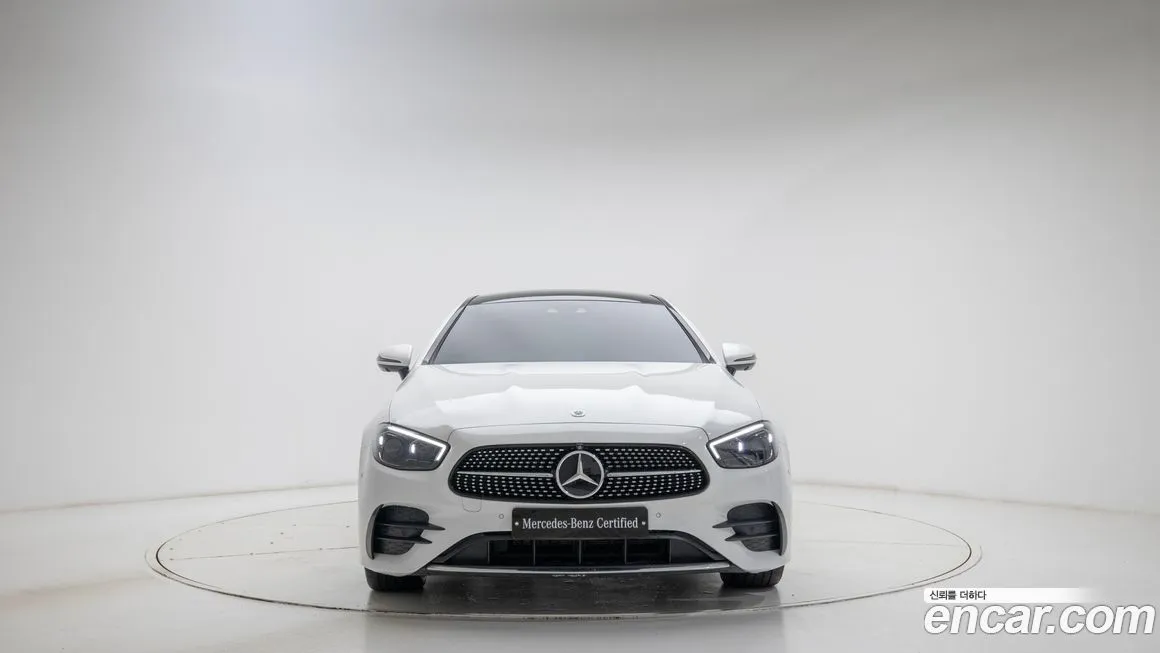 Mercedes-Benz E-Class — фото 3