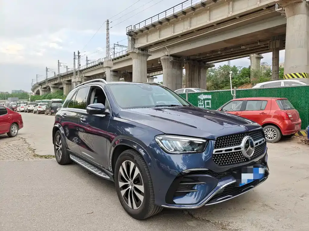 Mercedes-Benz GLE — фото 6