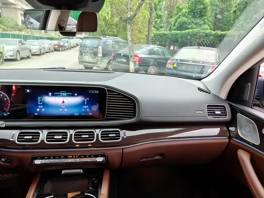 Mercedes-Benz GLE — фото 2