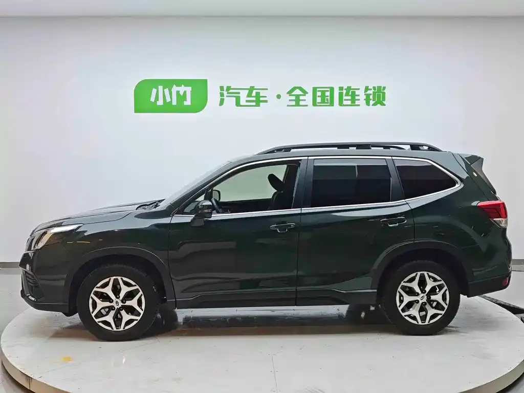 Subaru Forester — фото 5