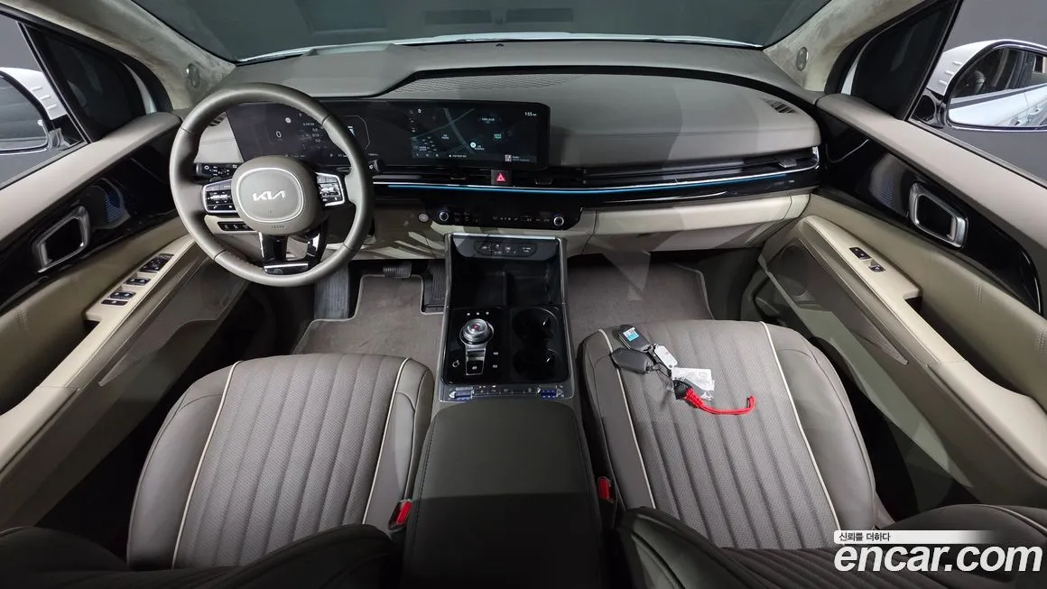 Kia Carnival — фото 10
