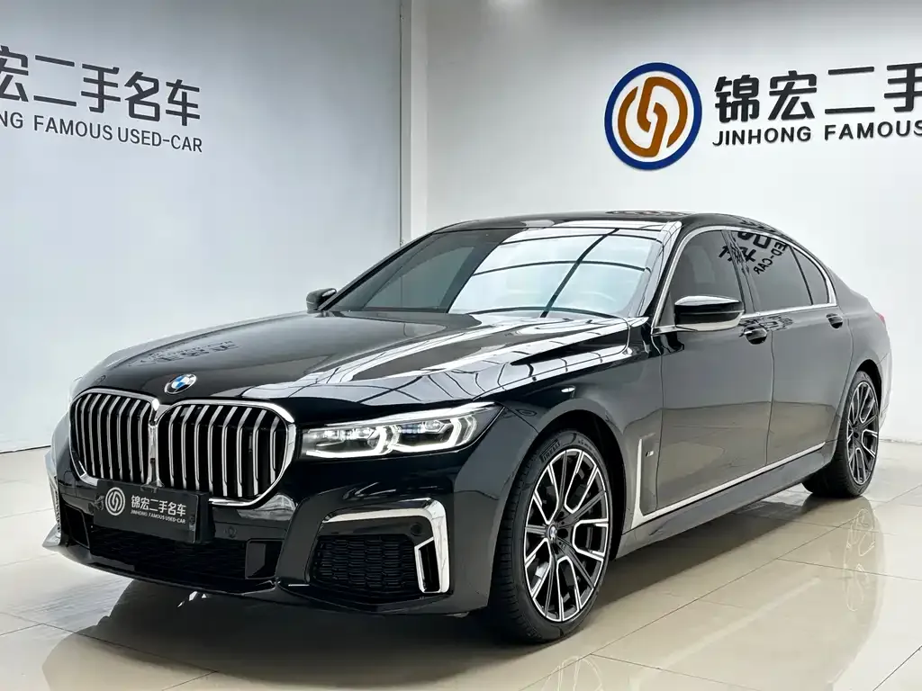 BMW 7 Series — фото 1