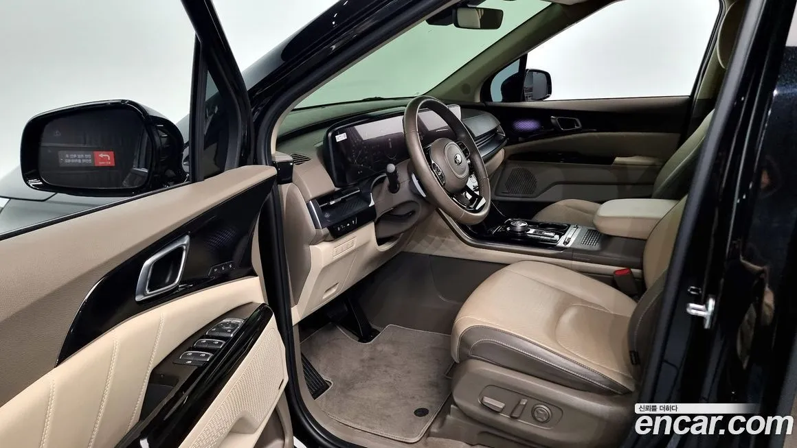 Kia Carnival — фото 3