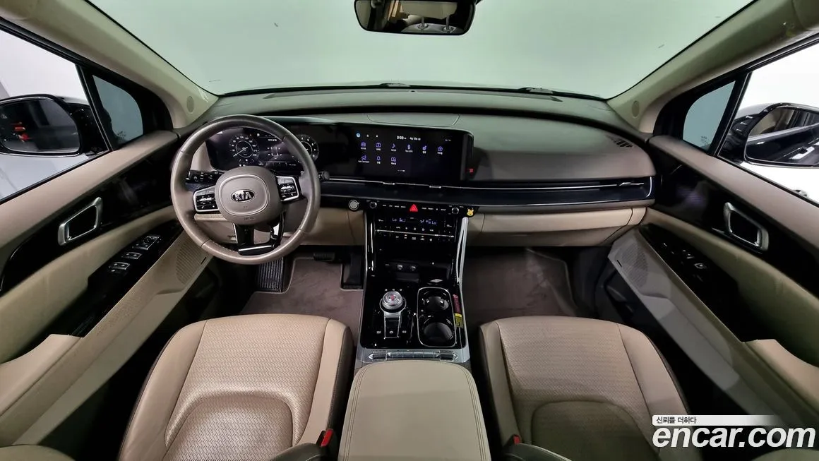 Kia Carnival — фото 9