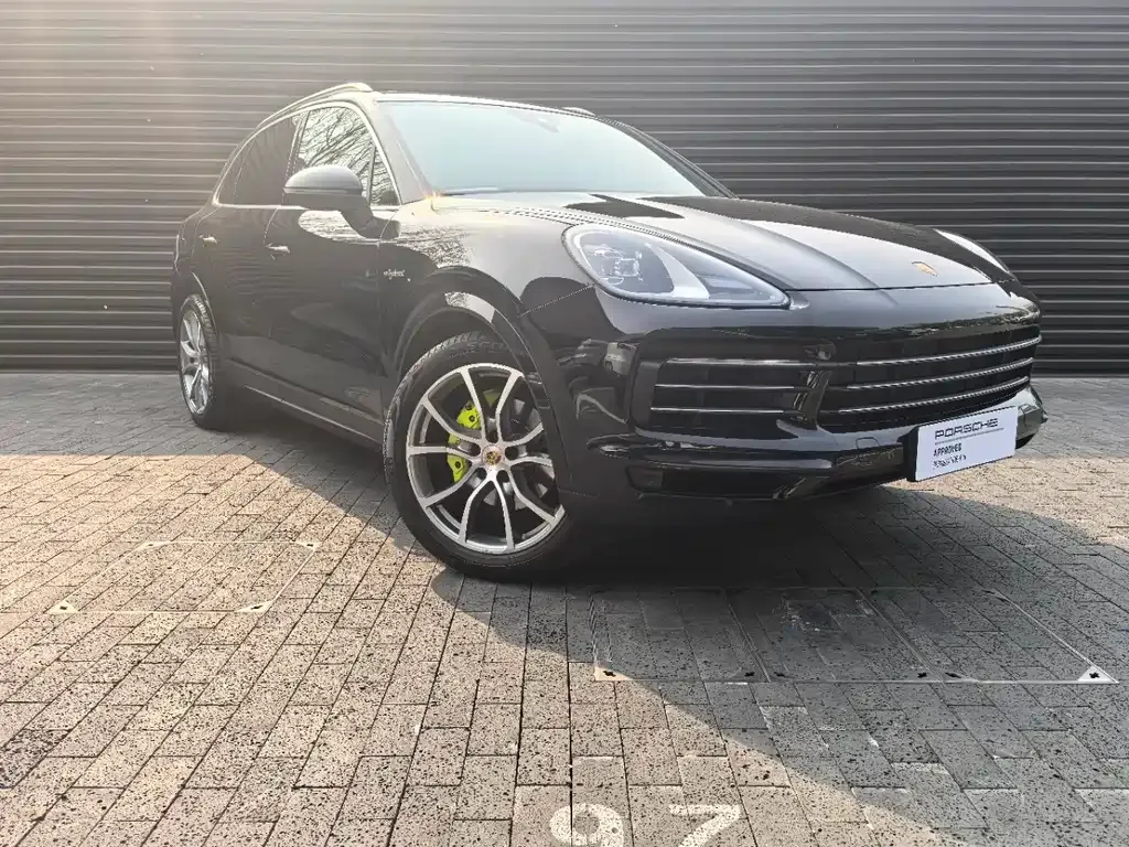 Porsche Cayenne Hybrid — фото 8