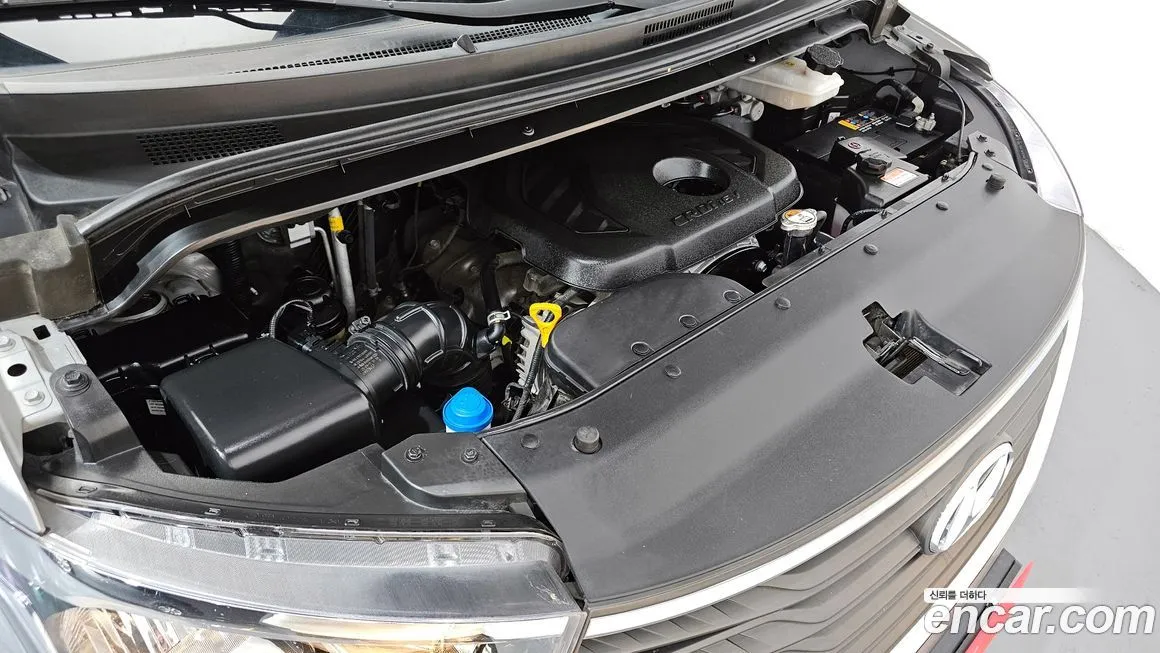 Hyundai Starex — фото 10