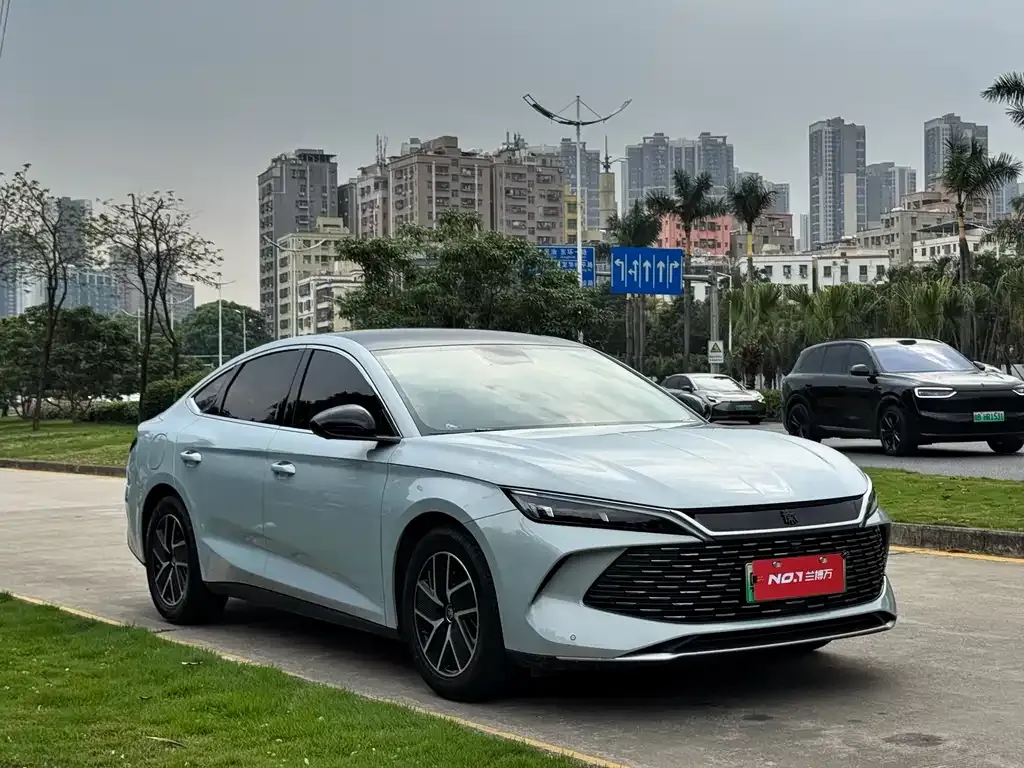 BYD Qin L — фото 2