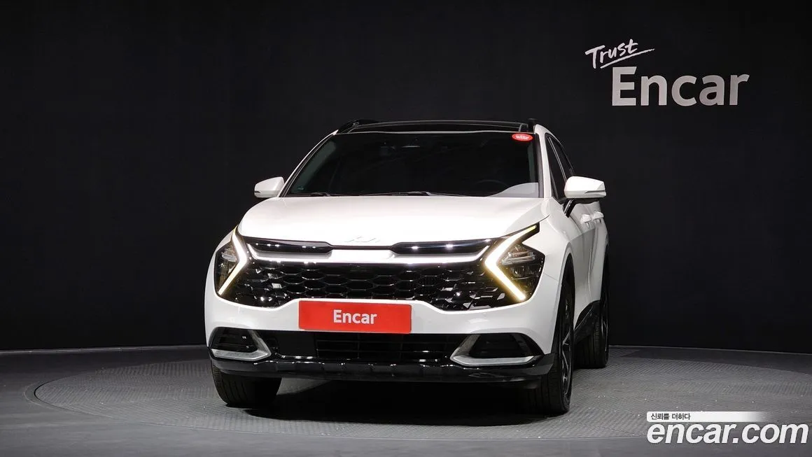 Kia Sportage — фото 8