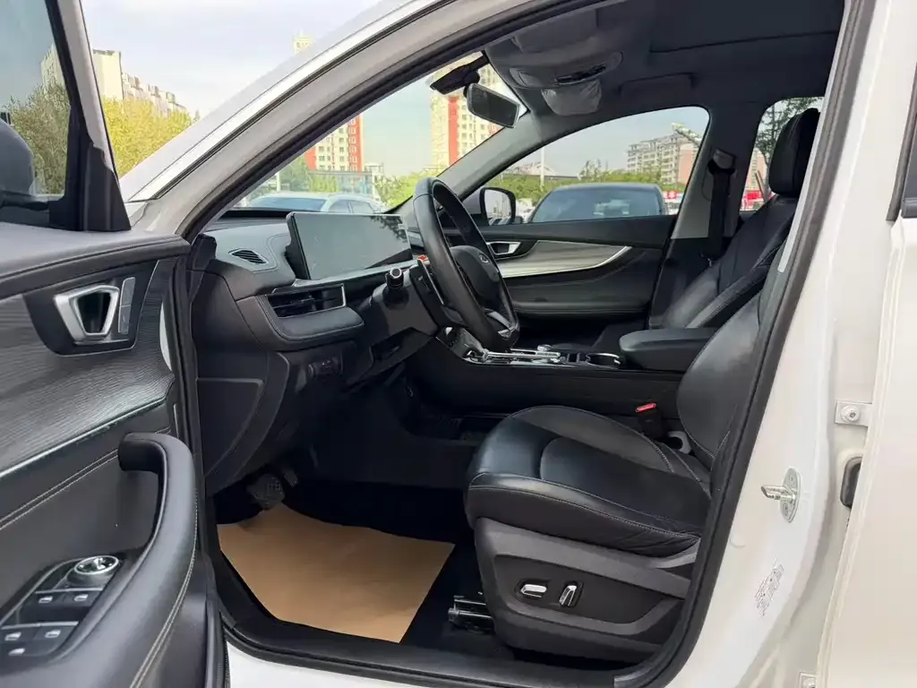 Chery Tiggo 8 PLUS — фото 5