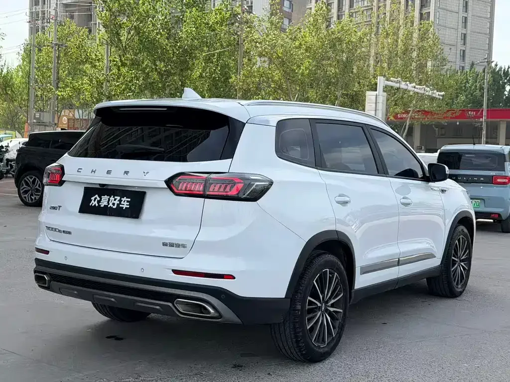 Chery Tiggo 8 PLUS — фото 8