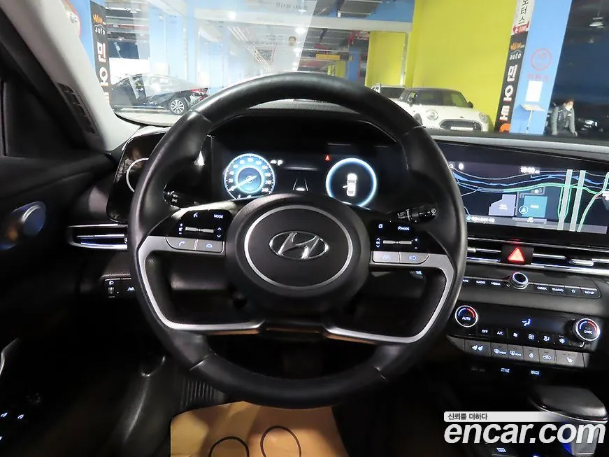 Hyundai AVANTE — фото 3