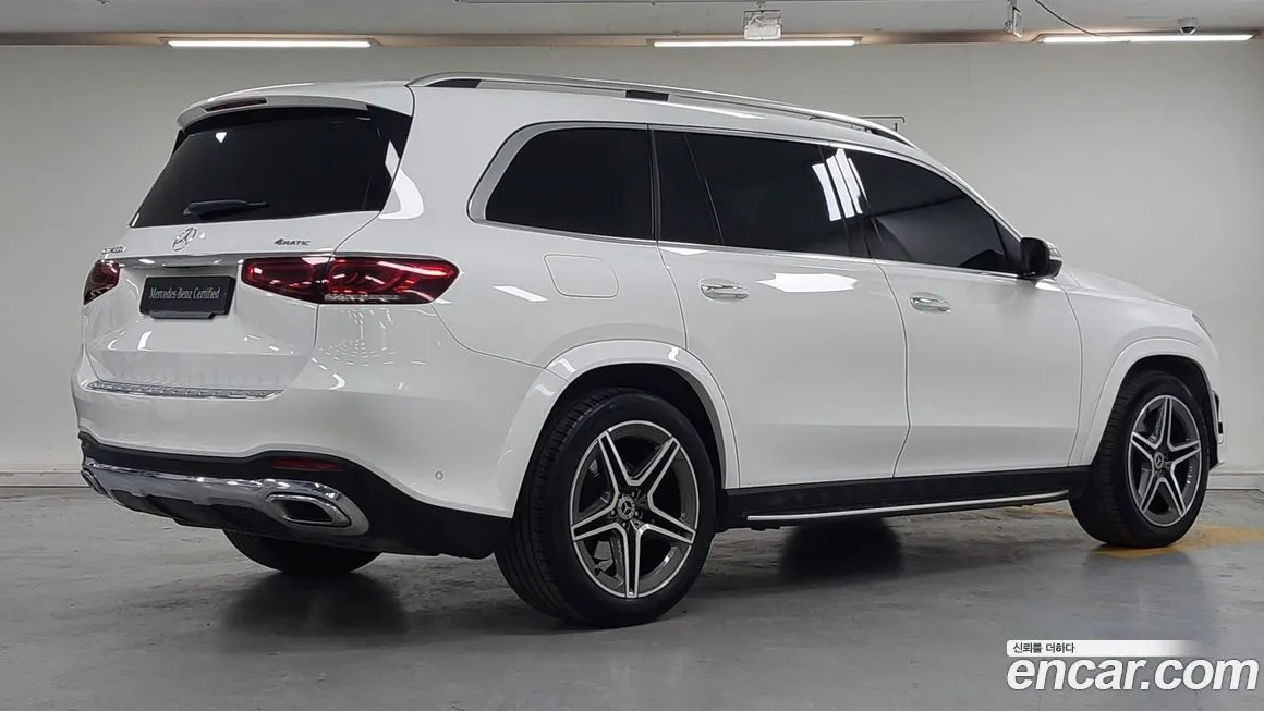 Mercedes-Benz GLS-Class — фото 6
