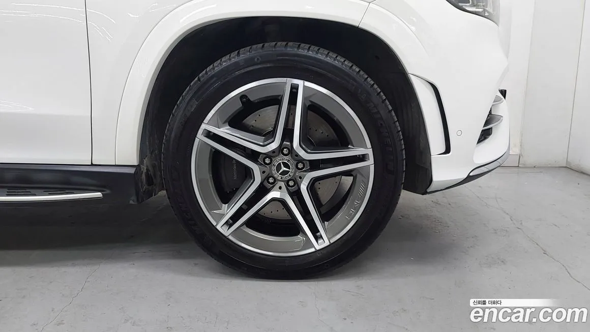 Mercedes-Benz GLS-Class — фото 2