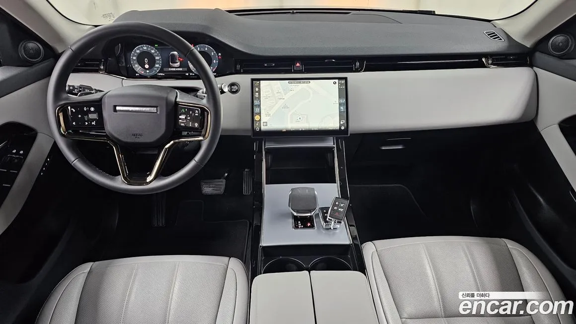 Land Rover Range Rover Evoque — фото 8
